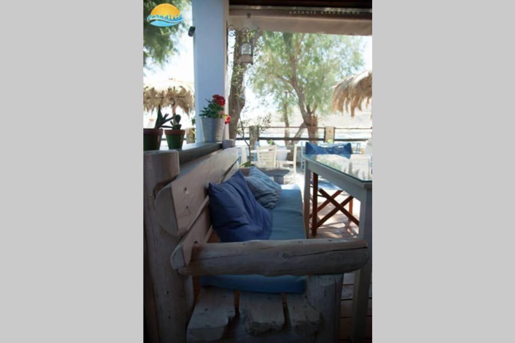 Nikis Seaside House Vila Vlichadia Exterior foto