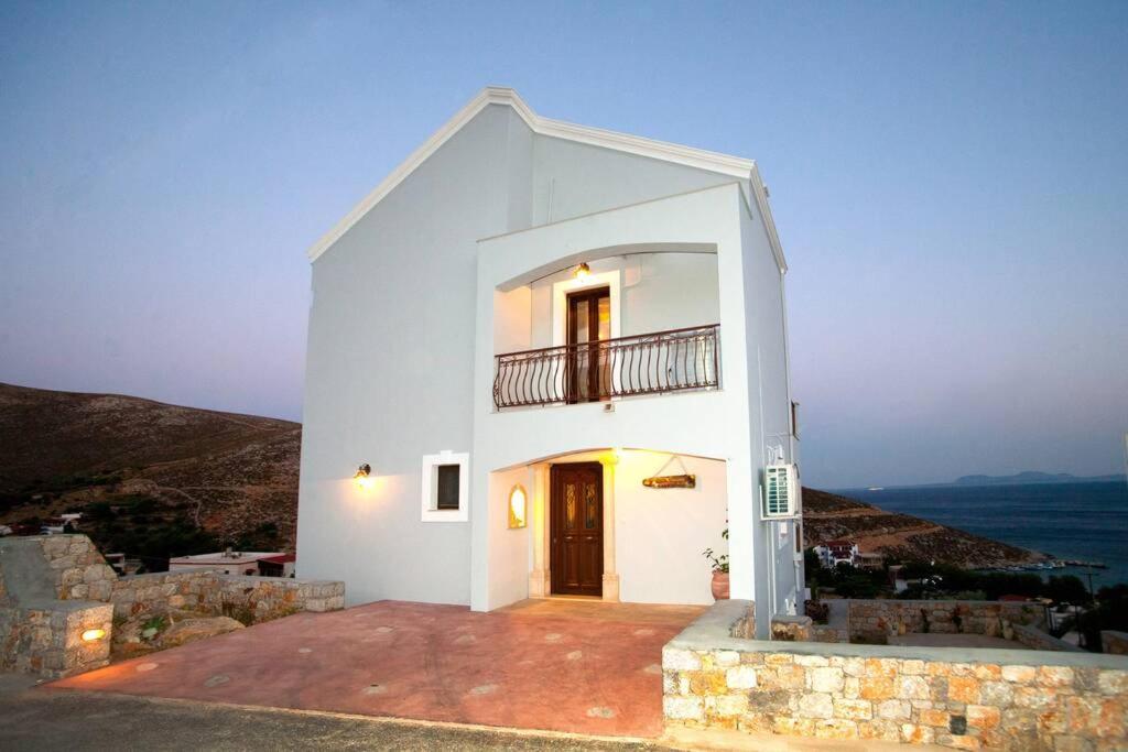 Nikis Seaside House Vila Vlichadia Exterior foto