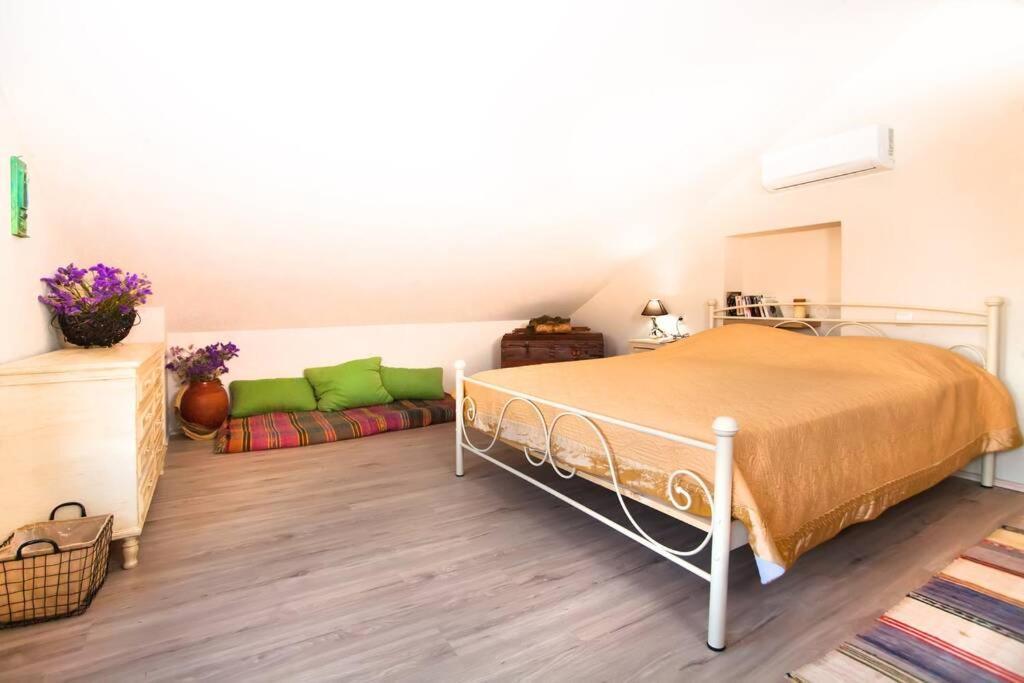 Nikis Seaside House Vila Vlichadia Exterior foto