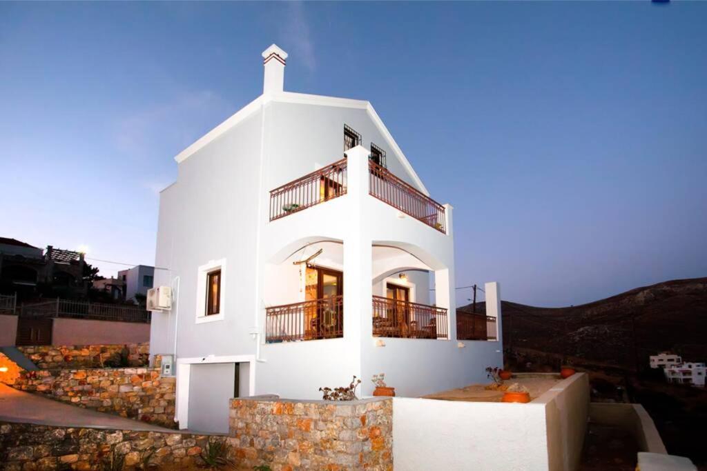Nikis Seaside House Vila Vlichadia Exterior foto